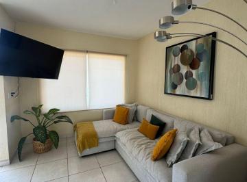 Casa en condominio de 3 habitaciones, Solidaridad · Casa Amueblada en Renta en Los Olivos
