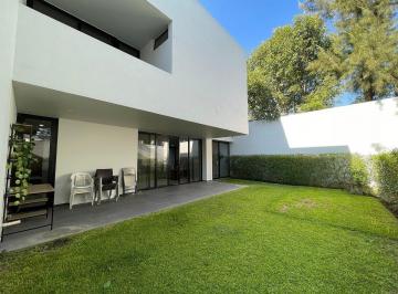 Casa de 5 habitaciones, Zapopan · Casa en Venta Mitica Residencial
