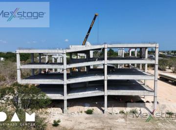 Local comercial · 113m² · 4 Estacionamientos · Local Comercial en Venta en Carr. Mérida - Progreso