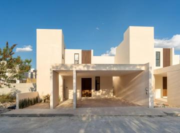 Casa · 325m² · 3 Recámaras · 2 Estacionamientos · Casa en Venta en Dzityá, Mérida | 3 Recámaras | Alberca