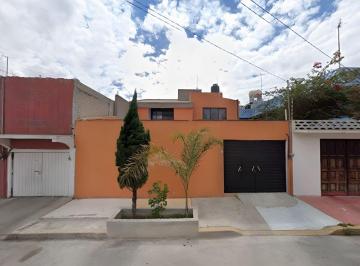 Casa de 3 habitaciones, Nezahualcóyotl · Casa en Venta en Benito Juarez, Ciudad Nezahualcoyotl, Estado de Mexico.