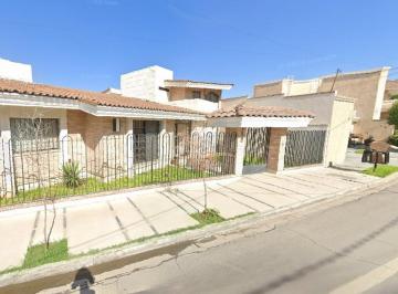 Casa de 4 habitaciones, Torreón · Casa en Venta en Residencial Campestre La Rosita, Torreon Coahuila - Sf