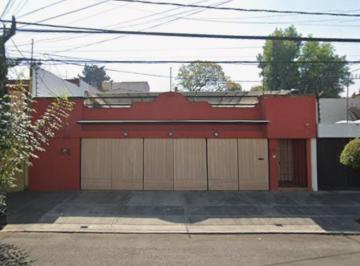 Casa de 4 habitaciones, Coyoacán · Casa en Venta en Viena #284