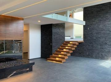 15851d138d91e98244cebded4e045650f85c5a72bb1b5c04c9a3b79eb9dfc1a8 · Casa en Venta en Metepec