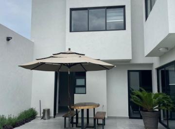 656c33502f820d2c0fb991b931e2a07aa15d6bdf9a9e3dd883932376d15cf358 · Venta de Casa en Condominio en Metepec