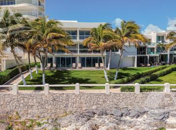Casa · 794m² · 5 Recámaras · 4 Estacionamientos · Casa en Renta en Villas Nizuc