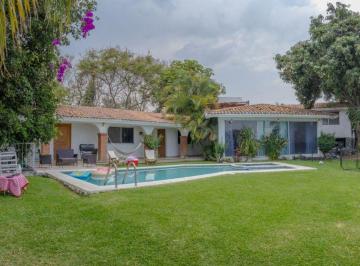 Casa de 5 habitaciones, Atlatlahucan · Venta de Casa Enclub de Golf Cocoyoc, Morelos