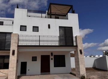 373e4e8caebf9b2f8eaa2b4a0aa2759b6480a688de6d46c52ede73f6dd28afd1 · Casa en Venta en El Refugio, Querétaro