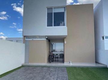 Casa en condominio de 3 habitaciones, Aguascalientes · Casa en Venta en Condominio Punta del Cielo Al Norponiente de Ags.