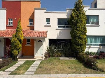5f630199fd6b03dca3b7f60667b0c72d6b9ffc6e83e7641cb045edc4b1f1c75b · Casa en Venta en Toluca