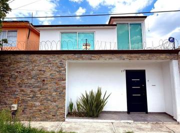 61cf1280263b5c3dad0743611209221c71b024a3132d50b27a80a59b7dd5117f · Casa en Venta en Toluca