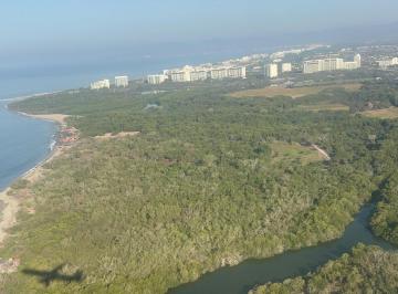 Terreno / Lote · 300664m² · Terreno en Venta en Puerto Vallarta a Pie de Playa