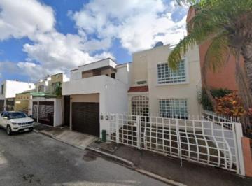Casa de 2 habitaciones, Benito Juárez · Casa en Venta en Col Residencial Catabria Cancun Quintana Roo