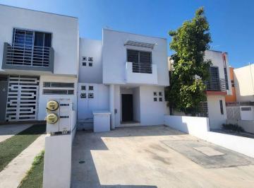 Casa de 3 habitaciones, Tijuana · Casa en Colinas de California