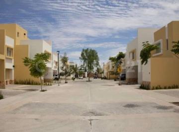 Casa en condominio · 144m² · 4 Recámaras · 2 Estacionamientos · Casa en Venta en Fracc Samara, Aguascalientes