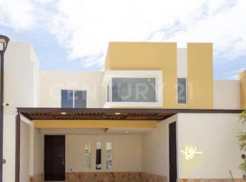 Casa en condominio · 144m² · 4 Recámaras · 2 Estacionamientos · Casa en Venta en Fracc Samara, Aguascalientes