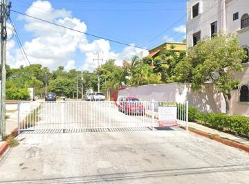 Departamento · 120m² · 2 Recámaras · 1 Estacionamiento · Sm 15 Cancun Departamento en Privada