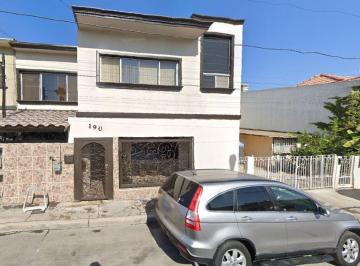 Casa de 4 habitaciones, Tijuana · Casa en Venta en Vientos Alisios, Gasy Anexas, Tijuana, B. C.