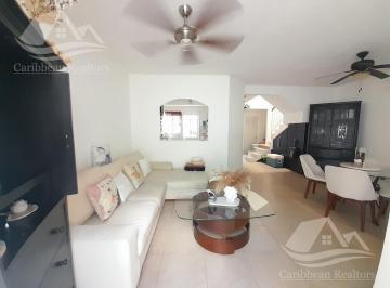 Casa · 120m² · 3 Recámaras · 2 Estacionamientos · Casa en Venta en Villa Marino