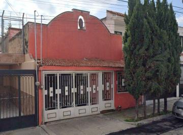 Casa de 4 habitaciones, Guadalajara · Venta de Casa en Santa Monica, Guadalajara / Jalisco