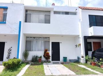 Casa en condominio de 4 habitaciones, Zapopan · Casa en Renta en Sta. Margarita