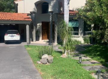 Casa en condominio de 3 habitaciones, Zapopan · Se Renta Casa Amueblada en Villa Coral