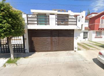 Casa de 3 habitaciones, León · Venta de Casa Leon de Los Aldamas Guanajuato Fraccionamiento Condado Plus