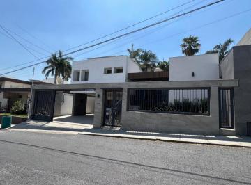 Casa 416m² Venta Vista Hermosa · Casa en Venta en Vista Hermosa 16 m de Frente con Recámara en Planta Baja