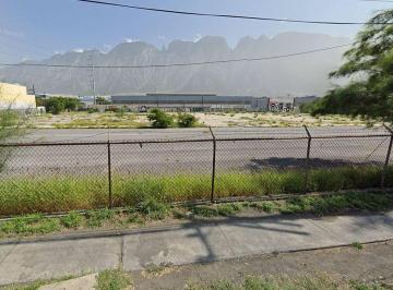 8cff521ca374dca1b8365d06587fe12f8bfd159c2b094a6a22ae2d44a27b1f4b · Terreno Comercial en Renta - Santa Catarina