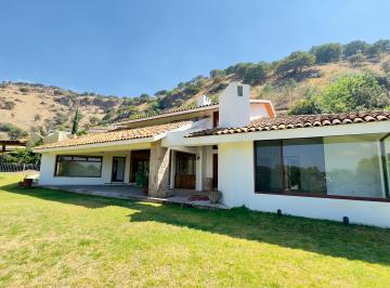 Casa en condominio de 3 habitaciones, Tlajomulco de Zúñiga · Casa Remodelada con Vista Panoramica en Club de Golf Santa Anita
