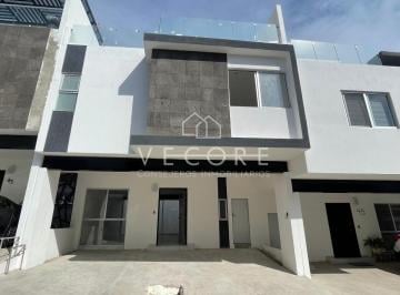 1 · Casa en Venta en Residencial Bosque Encantado, Los Robles, Zapopan
