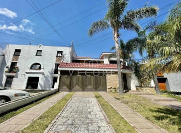 1 · Casa en Venta, Jardines del Sol, Zapopan