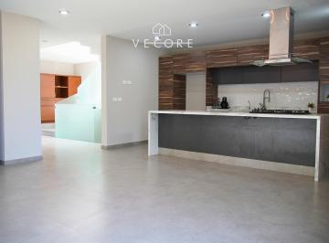 1 · Casa en Venta en Paseo La Toscana, Valle Real, Zapopan