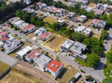 1 · Terreno en Venta en Arauca 2, Zona Real, Zapopan