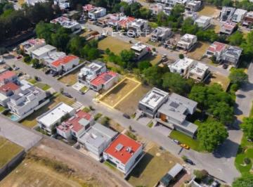 1 · Terreno en Venta en Arauca 2, Zona Real, Zapopan