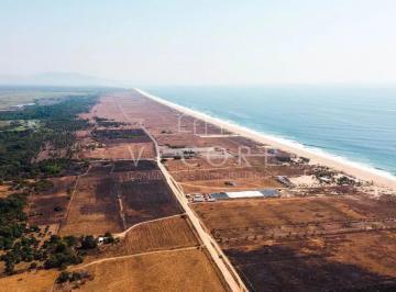 1 · Terreno Frente a Playa de Acapulco, Guerrero