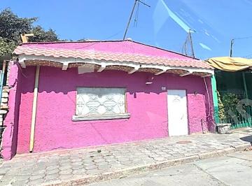 Casa de 3 habitaciones, San Pedro Tlaquepaque · Casa con Superficie de 126 m en Calle Libertad, Las Juntitas