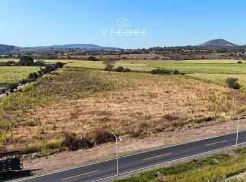 1 · Terreno en Venta a Pie de Carretera en Acatlan de Juarez, Jalisco