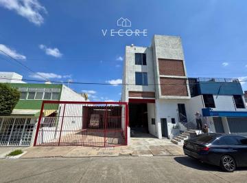 1 · Bodega en Venta Zona Mercado de Abastos, Guadalajara