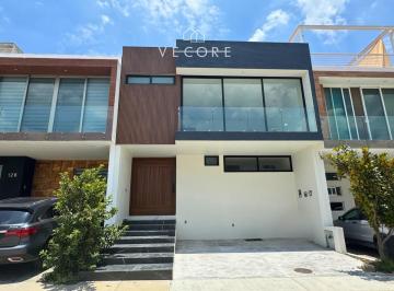 1 · Casa en Preventa en Valle Imperial, Zapopan