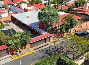 1 · Casa en Venta en Colinas de San Javier, Zapopan