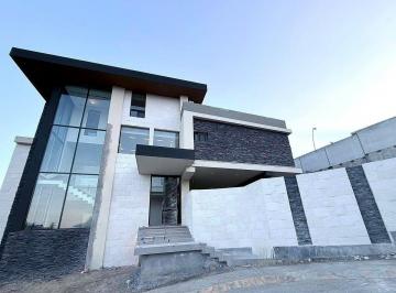 85ef40397a7641f8705627db07b9d247a5c856b4c86b7a4516a5233f07747889 · Casa en Venta en Sierra Alta - Vista Al Campo de Golf