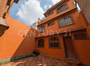 Casa · 310m² · 7 Recámaras · 2 Estacionamientos · 2 Casas Independientes en un Mismo Predio | Miguel Hidalgo, Cdmx