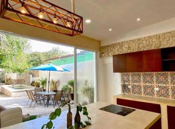 1 · Casa en Venta Una Sola Planta en El Centro de Merida Yucatan