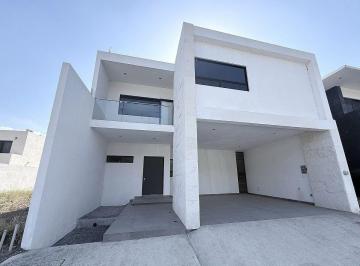 fc295df09fcab65aadb3205f6c1cf4093c7ce3735cf731a9d5468a352ad546bd · Casa en Venta – Amorada Residencial 4to Sector