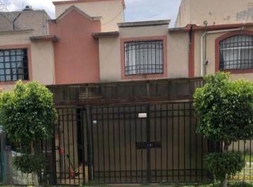 Casa de 2 habitaciones, Ecatepec de Morelos · Casa en Venta, Fracc. Las Américas a 5 Min. del Centro Comercial Las Américas Ecatepec, Edo. Méx.