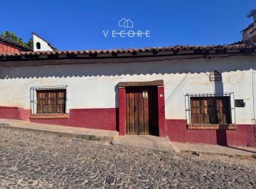 1 · Casa en Venta en El Centro de Tapalpa, Jalisco