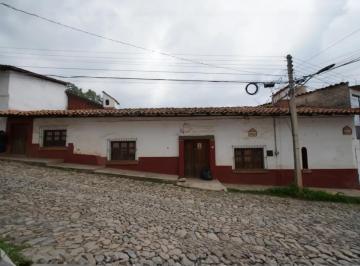 1 · Casa en Venta en El Centro de Tapalpa, Jalisco
