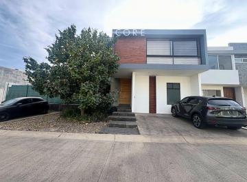 1 · Casa en Venta en Senderos de Monte Verde, Tlajomulco de Zuñiga