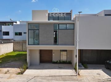 1 · Casa en Venta en Solares, Zapopan
